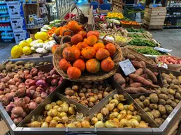 125-citrouille-oignon-ail-rayon-legumes-biocoop-saveurs-et-saisons.webp