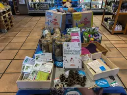 125-demarche-zero-dechet-cosmetique-minimaliste-lessive-faite-maisons-bocaux-pour-votre-vrac.webp