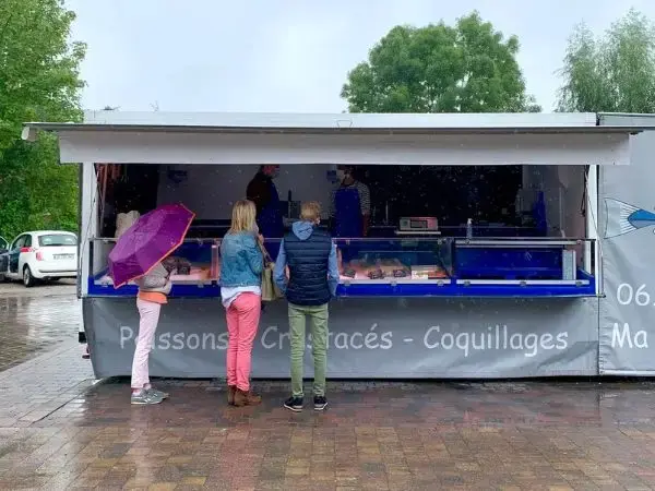 3.0 Poissonnerie 'Le Banc de Poissons'